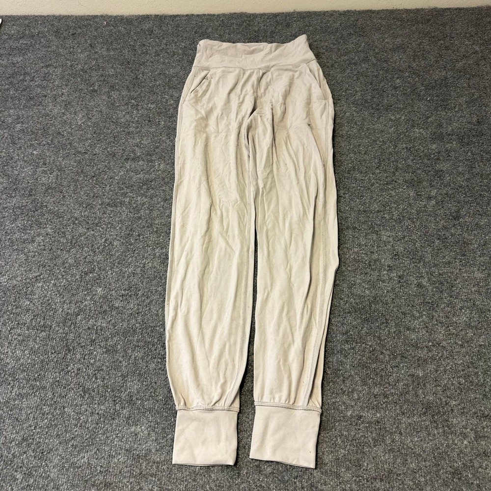 Lululemon Joggers Womens Size 2 Beige Align High Rise Slim Fit Pockets Cuffed